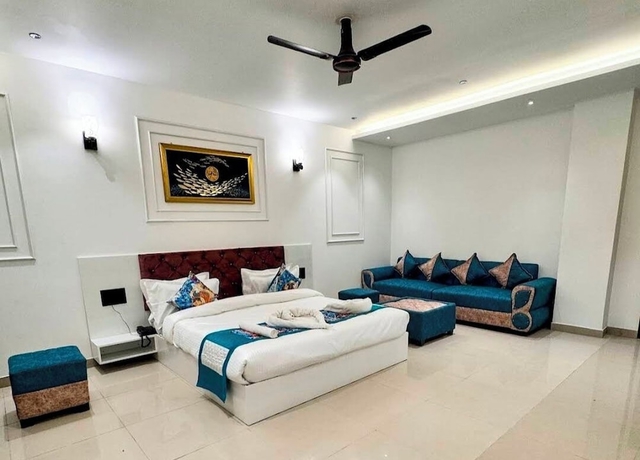 Imagen de la habitación del Hotel HOTEL PARAS CHITTORGARH. Foto 11