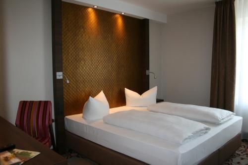Imagen de la habitación del Hotel HOTEL PARQ&Eacute;O im A66. Foto 4