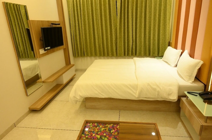 Imagen de la habitación del Hotel HOTEL PARQOTEL. Foto 11