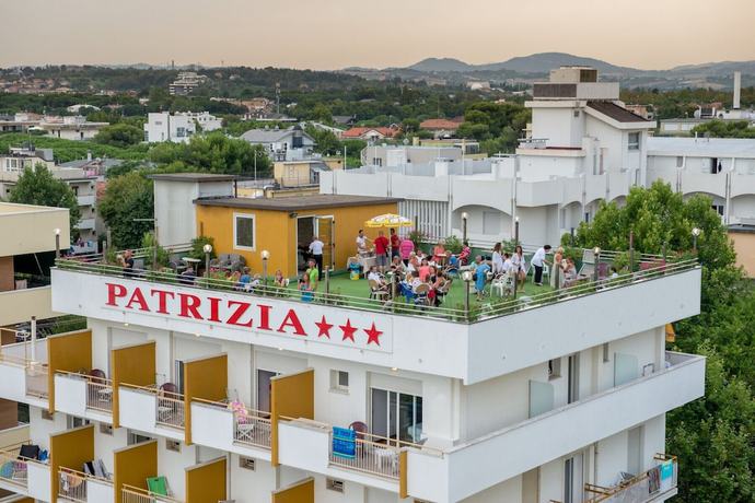 Imagen de los exteriores del Hotel HOTEL PATRIZIA. Foto 11