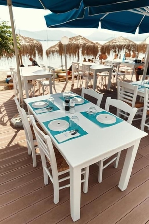 Imagen del bar/restaurante del Hotel HOTEL PAVLOU. Foto 1