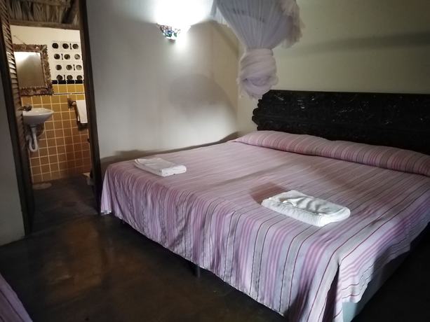 Imagen de la habitación del Hotel HOTEL PEZ DE ORO. Foto 13