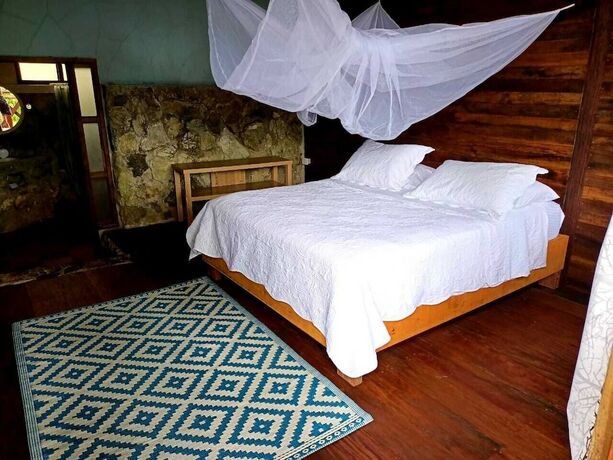 Imagen general del Hotel HOTEL PIEDRA PIEDRA LODGE. Foto 11