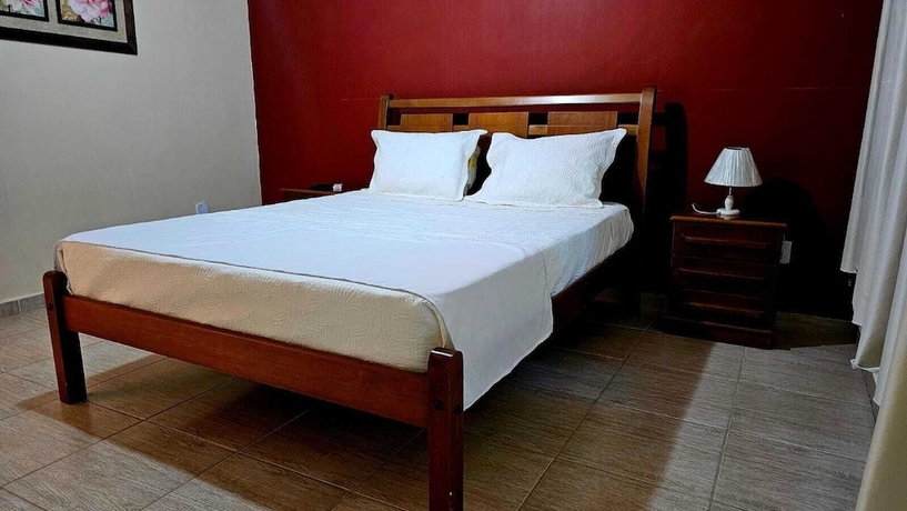 Imagen de la habitación del Hotel HOTEL POUSADA BAMBUZAL. Foto 4