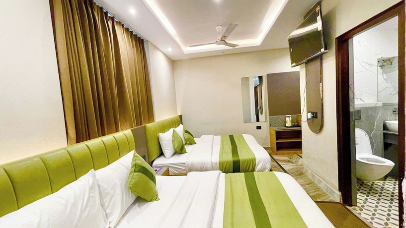 Imagen de la habitación del Hotel HOTEL PREMIUM K P Near HAR KI PODDI. Foto 2
