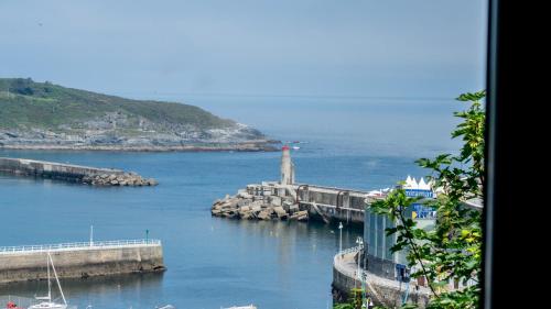 Imagen de los exteriores del Hotel HOTEL PUERTO DE LUARCA. Foto 13