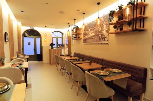 Imagen de los interiores del Hotel HOTEL PUERTO DE LUARCA. Foto 18