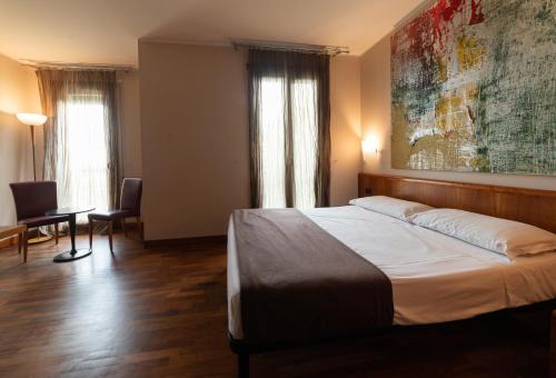 Imagen general del Hotel HOTEL QUERINI Essential Business Sandrigo. Foto 11