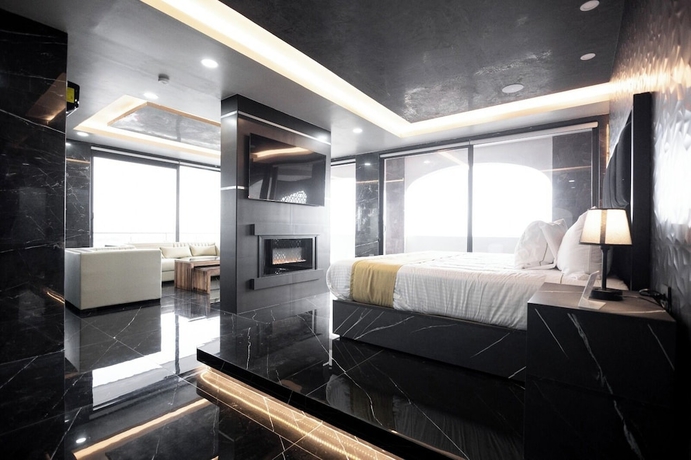 Imagen de la habitación del Hotel HOTEL QUINTA LOS LAURELES. Foto 4