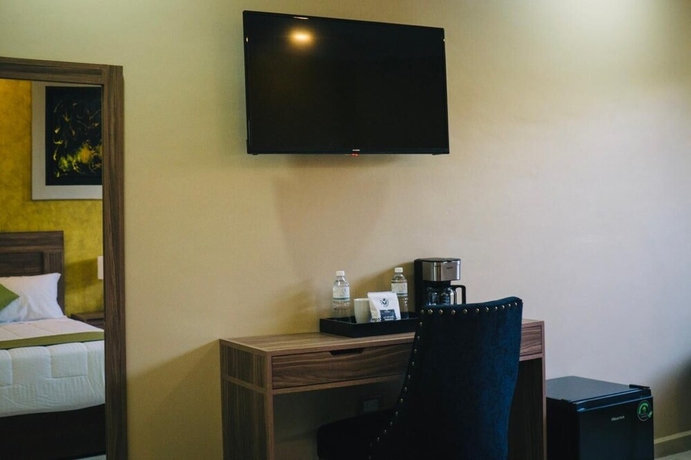 Imagen de la habitación del Hotel HOTEL QUINTA LOS LAURELES. Foto 8