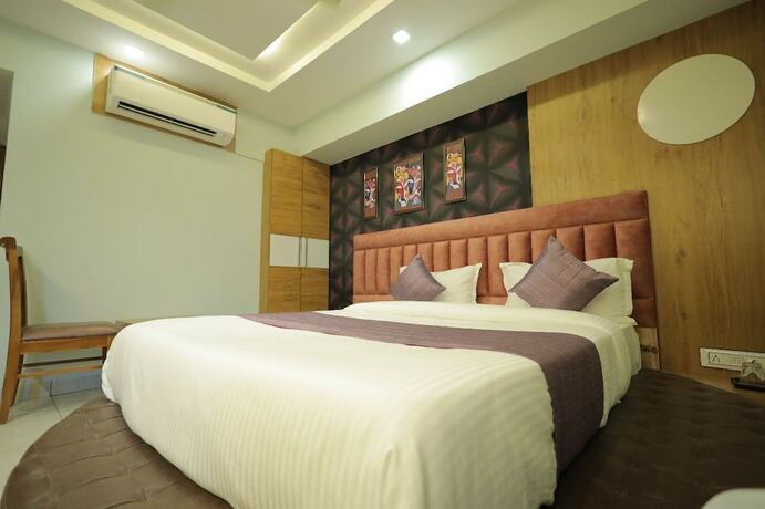 Imagen general del Hotel HOTEL R K FORTUNE. Foto 8