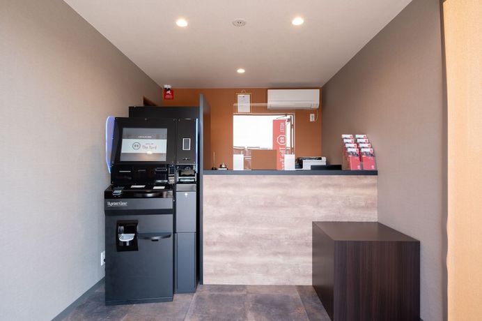 Imagen de los interiores del Hotel HOTEL R9 The Yard Ami. Foto 18