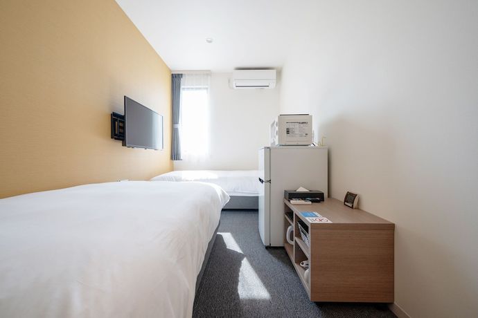Imagen de la habitación del Hotel HOTEL R9 The Yard Futtsu. Foto 9