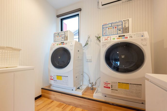 Imagen de los interiores del Hotel HOTEL R9 The Yard Futtsu. Foto 13