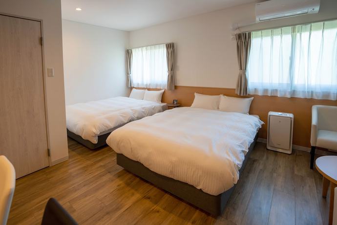 Imagen de la habitación del Hotel HOTEL R9 The Yard Honjo. Foto 9