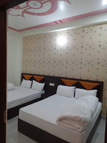 Imagen de la habitación del Hotel HOTEL RAMAYANAM PALACE. Foto 6