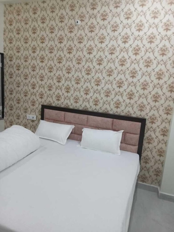 Imagen de la habitación del Hotel HOTEL RAMAYANAM PALACE. Foto 7