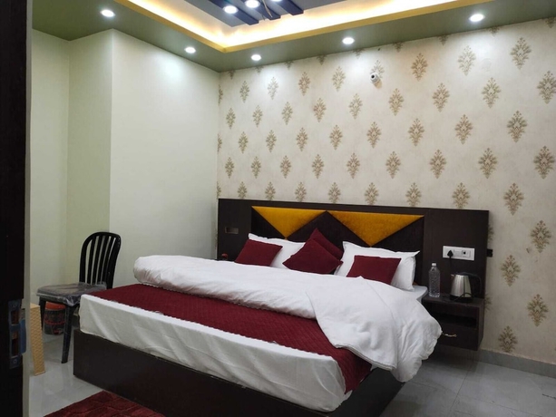 Imagen de la habitación del Hotel HOTEL RAMAYANAM PALACE. Foto 9