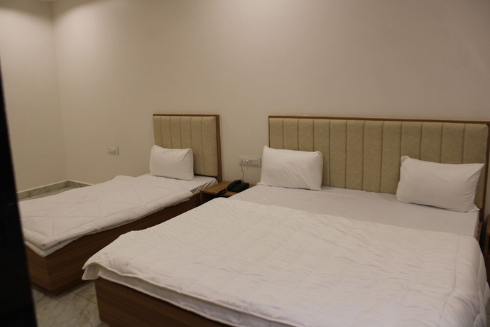 Imagen de la habitación del Hotel HOTEL RANN FRONT. Foto 11