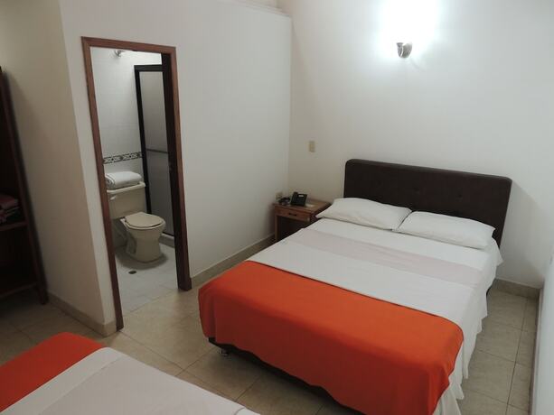 Imagen general del Hotel HOTEL REAL. Foto 1
