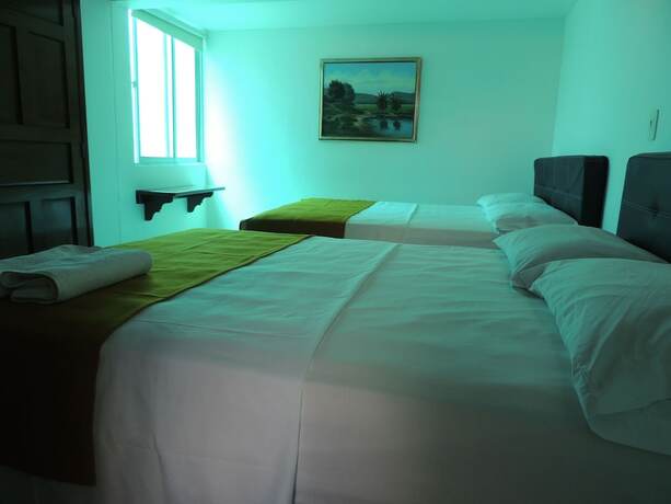 Imagen de la habitación del Hotel HOTEL REAL, Ocaña. Foto 12