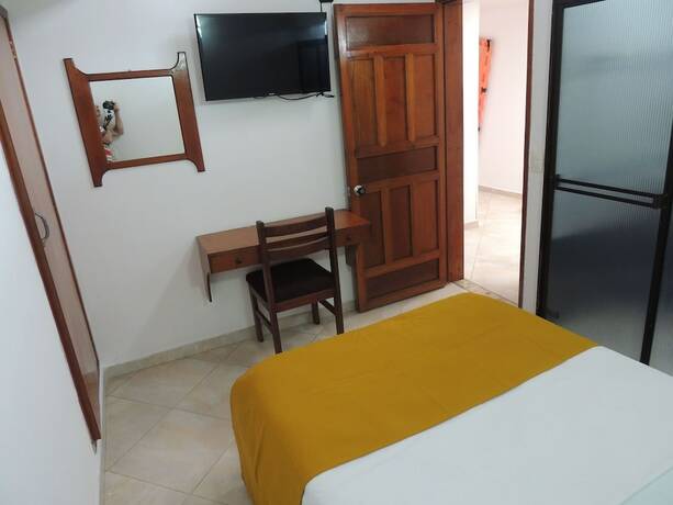 Imagen de la habitación del Hotel HOTEL REAL, Ocaña. Foto 14