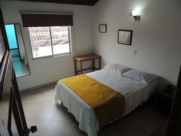 Imagen de la habitación del Hotel HOTEL REAL, Ocaña. Foto 18