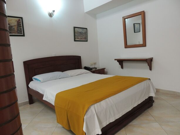 Imagen de la habitación del Hotel HOTEL REAL, Ocaña. Foto 19