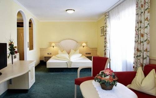 Imagen general del Hotel HOTEL REGINA. Foto 7