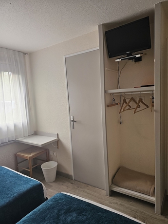 Imagen de la habitación del Hotel HOTEL RESTAURANT DU LAC, Graulhet. Foto 16