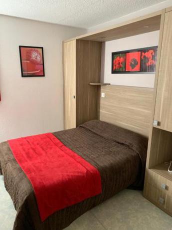 Imagen general del Hotel HOTEL RESTAURANT OLYMPE. Foto 4