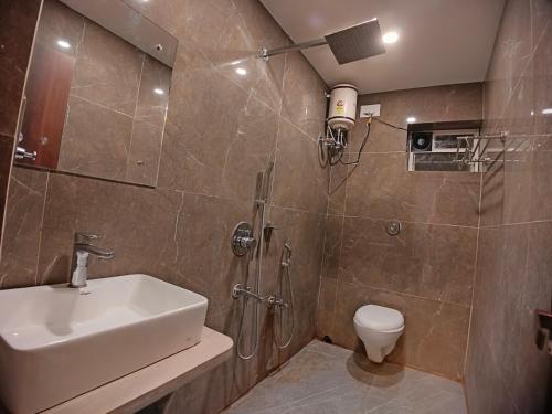 Imagen general del Hotel HOTEL RINKY\'S PALACE. Foto 12