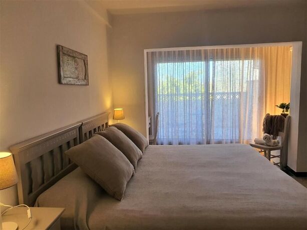 Imagen de la habitación del Hotel HOTEL RIOMAR. Foto 18