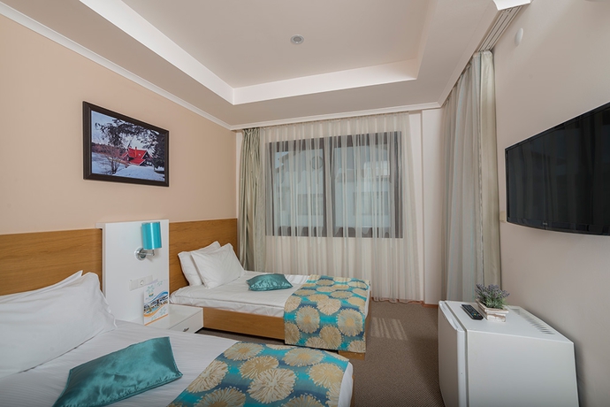 Imagen general del Hotel HOTEL RIVER GARDEN RESIDENCE. Foto 4