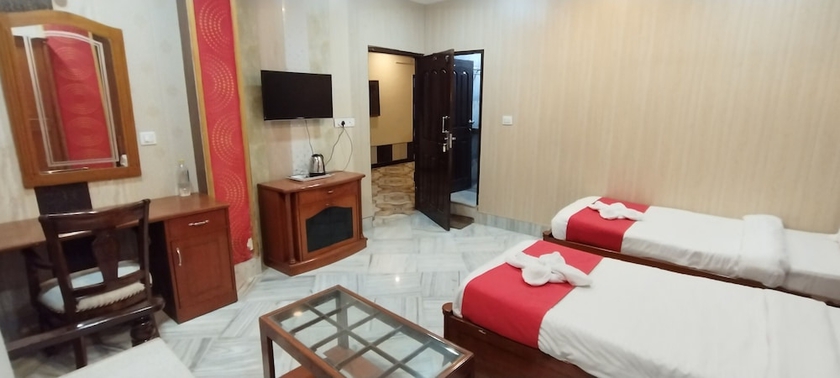 Imagen general del Hotel HOTEL RIZ VARANASI. Foto 1
