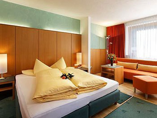 Imagen general del Hotel HOTEL ROSENGARTEN. Foto 9