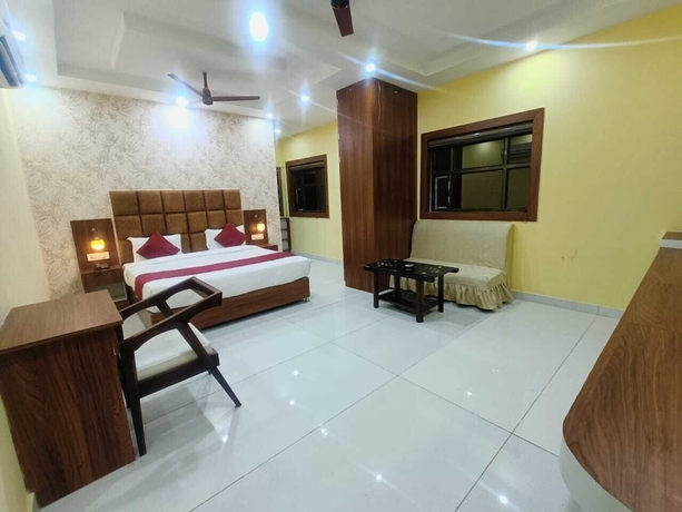 Imagen de la habitación del Hotel HOTEL ROSHAN. Foto 4
