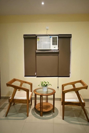 Imagen de la habitación del Hotel HOTEL ROSHAN. Foto 6