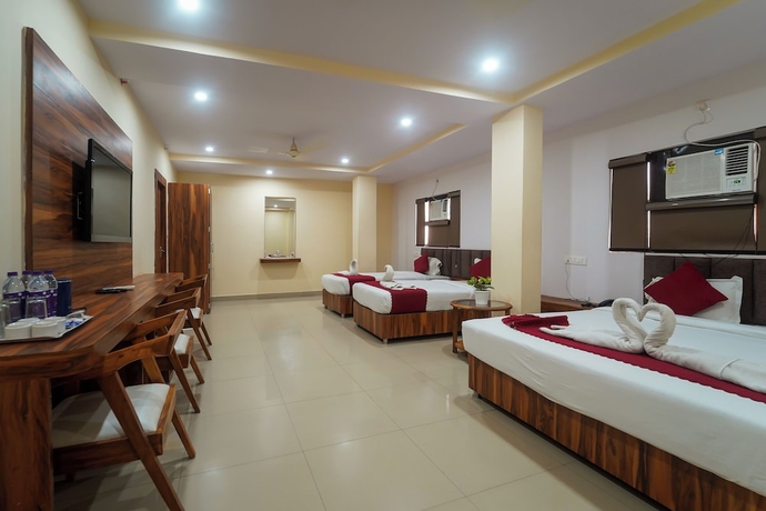 Imagen de la habitación del Hotel HOTEL ROSHAN. Foto 11