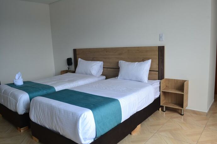 Imagen de la habitación del Hotel HOTEL ROYAL CID BOGOTA. Foto 14