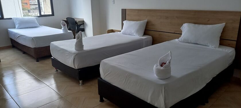 Imagen general del Hotel HOTEL ROYAL CID BOGOTA. Foto 2