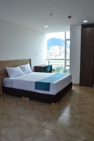 Imagen de la habitación del Hotel HOTEL ROYAL CID BOGOTA. Foto 18