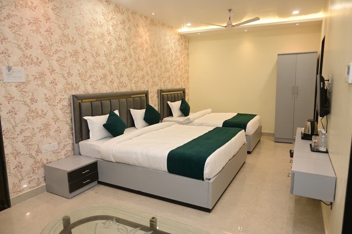 Imagen de la habitación del Hotel HOTEL ROYAL DIVINE. Foto 3
