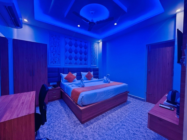 Imagen de la habitación del Hotel HOTEL RUDRA RESIDENCY. Foto 9