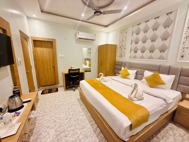 Imagen de la habitación del Hotel HOTEL RUDRA RESIDENCY. Foto 11