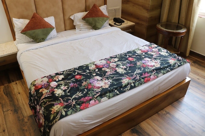 Imagen de la habitación del Hotel HOTEL RV GOLDEN. Foto 10