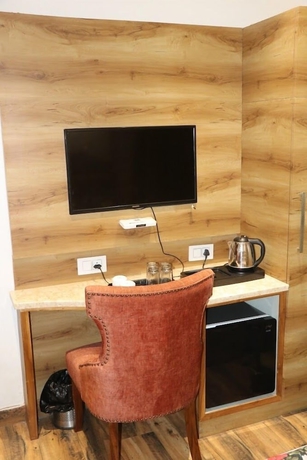 Imagen de la habitación del Hotel HOTEL RV GOLDEN. Foto 11