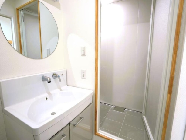 Imagen de la habitación del Hotel HOTEL Reise Basis. Foto 11