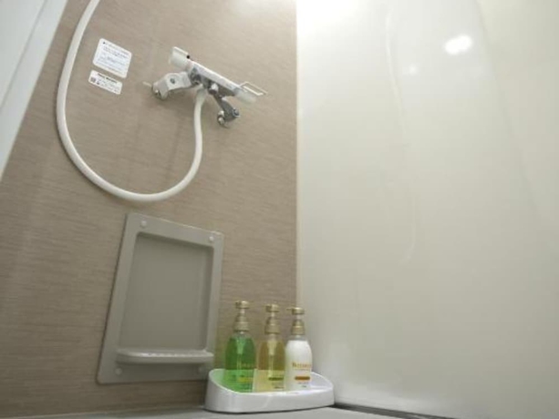 Imagen de la habitación del Hotel HOTEL Reise Basis. Foto 13