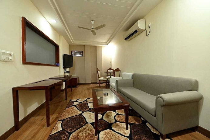 Imagen de la habitación del Hotel HOTEL SAGAR INTERNATIONAL. Foto 4
